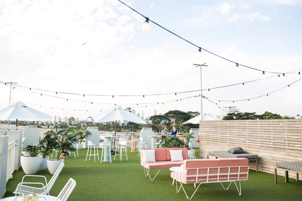 Royal Queensland Yacht Squadron Beach Wedding Venues In Brisbane