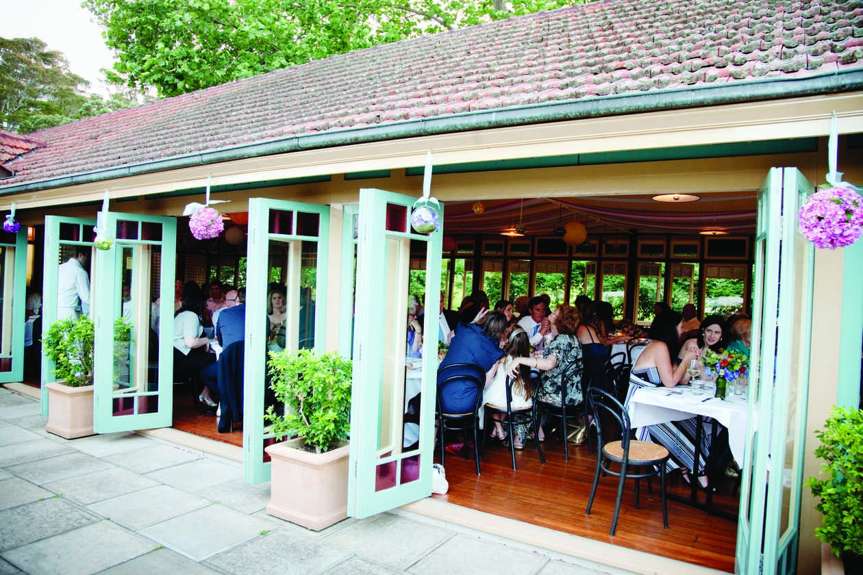 Lucinda and Dallas at Vaucluse House Tearooms