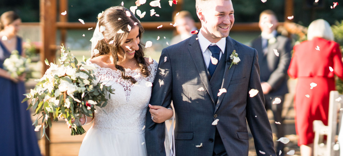 Christine and Ryan at Yering Gorge Cottages