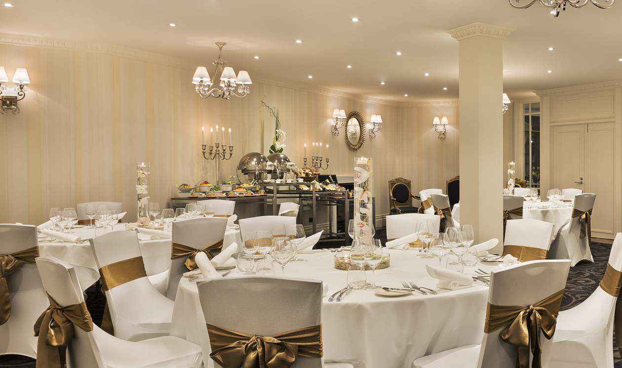 Best Wedding Venue in Melbourne - Sofitel Queenstown