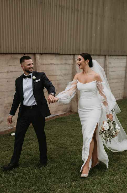 Aaron and Laura at Zonzo Estate