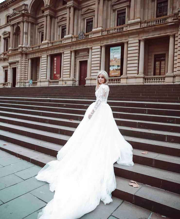 Weddings at State Library of Victoria of Elizabeth & Glenn