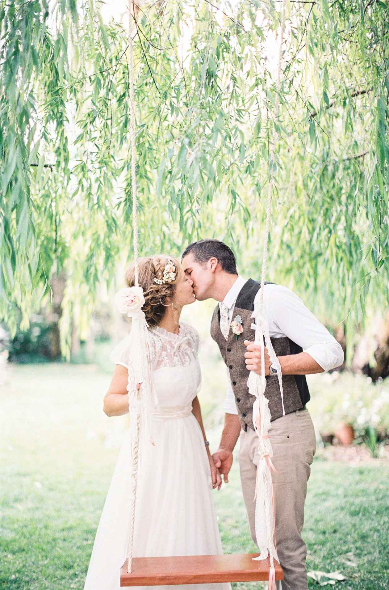 Melanie and Jordan at Ampelon Gardens