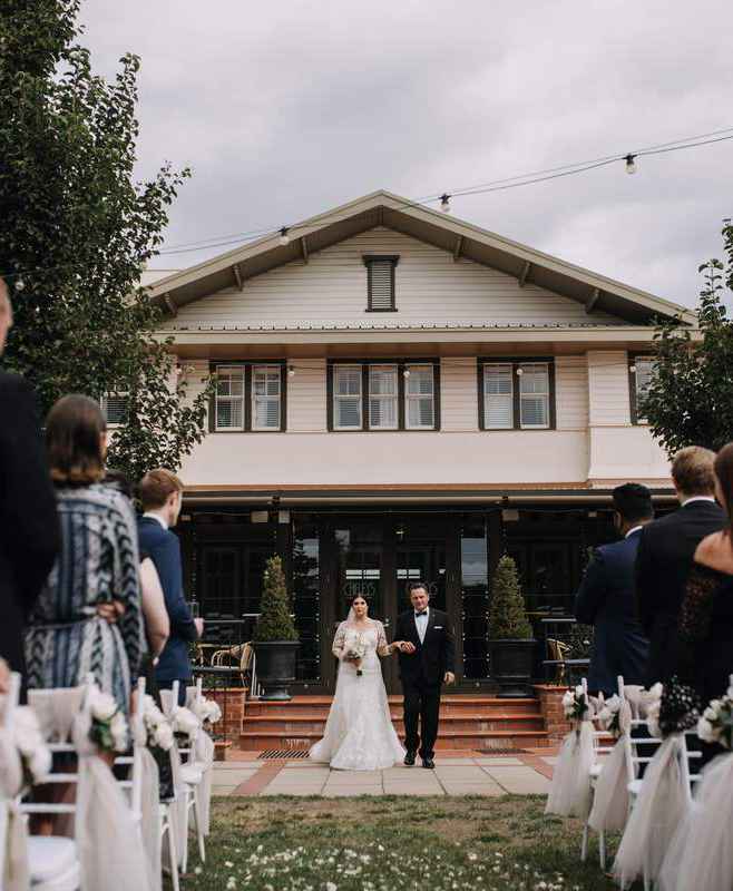 Rachel and Sean at Hotel Kurrajong