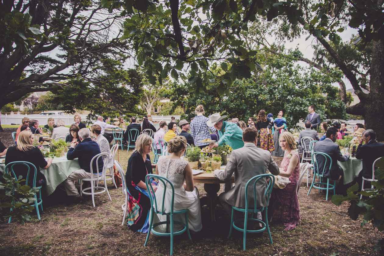 Hannah and Daniel at Billilla Gardens