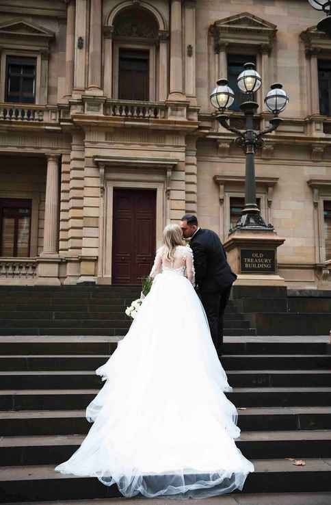 Elizabeth & Glenn Weddings at State Library of Victoria