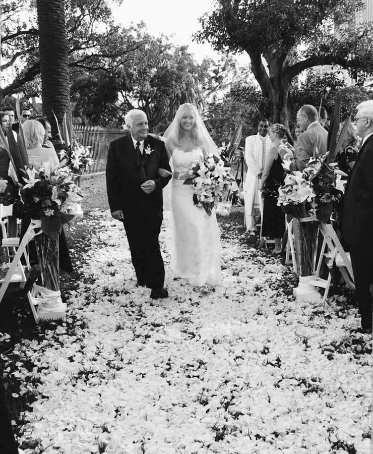 Priscilla and David at Bennelong Lawn, Royal Botanic Gardens