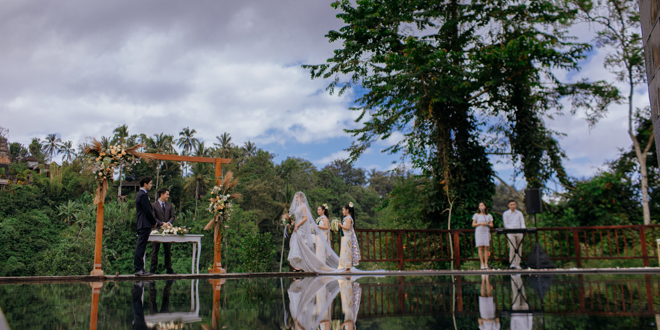 Hanging Gardens of Bali