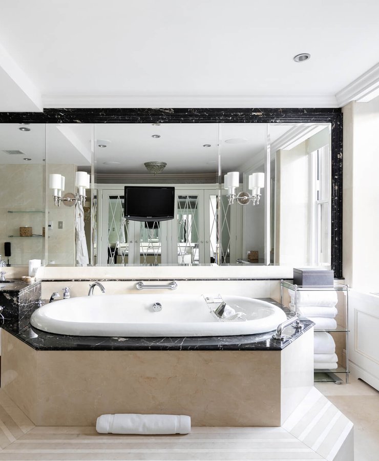 Tata Suite Master Bathroom.jpg