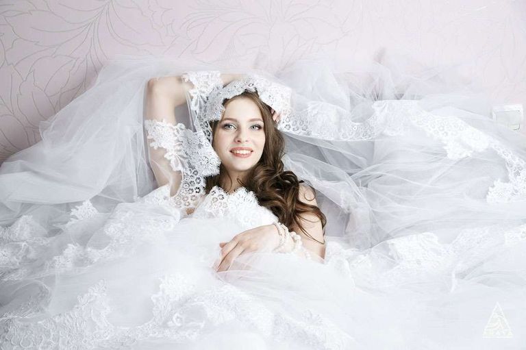 Bride make up