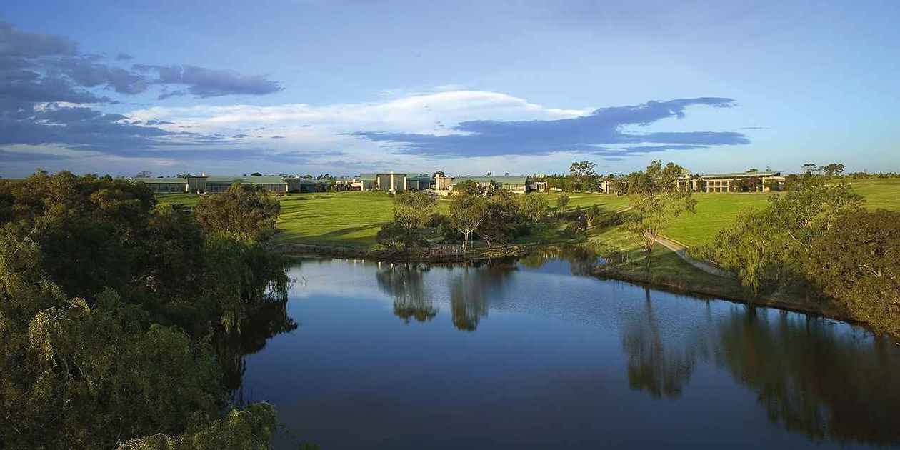 Aitken Hill Wedding Venue in Melbourne