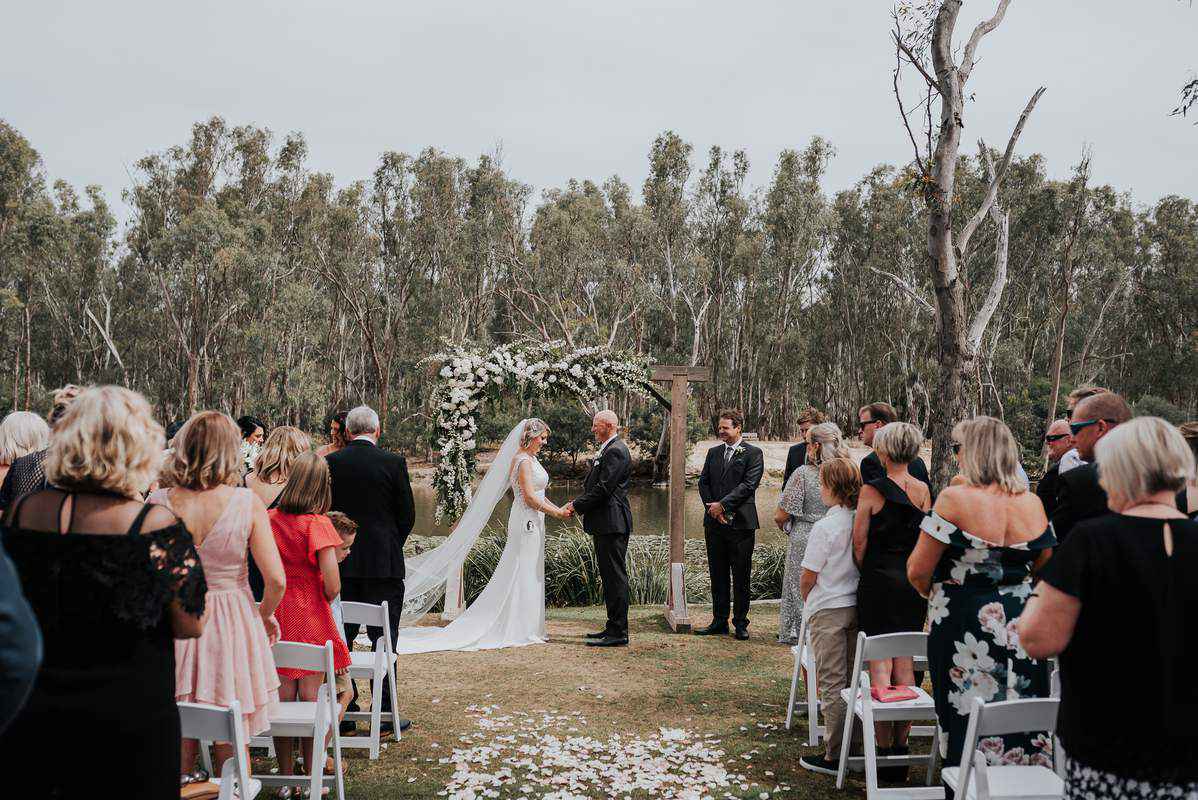 Yarrawonga Mulwala Golf Resort Weddings