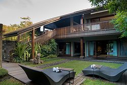 Unique Garden Weddings Bali - Ametis Villa at Real Weddings