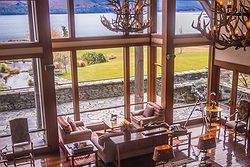 Blanket Bay - Great Room