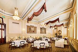 Craig's Royal Hotel Weddings