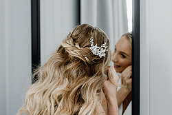 DIVINE HAIR & BEAUTY