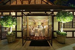 Hills Lodge Hotel Weddings