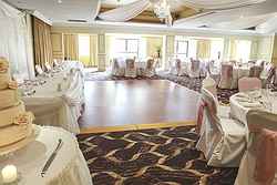 Hills Lodge Hotel Weddings