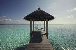 The Four Seasons, Landaa Giraavaru