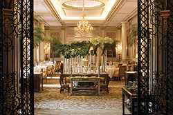 Four Seasons George V, Paris