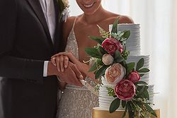 Weddings at Hyatt Place Melbourne, Essendon Fields