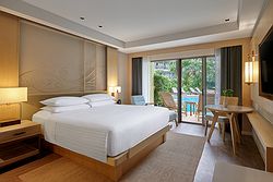 Phuket Marriott Resort & Spa, Merlin Beach