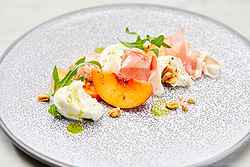 Wedding Desserts at Metropolis Events