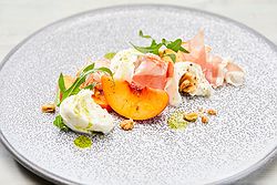 Wedding Desserts at Metropolis Events