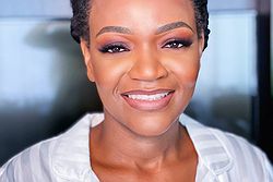 Michelle Majuru Makeup