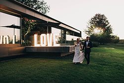 Oakridge Wines Weddings