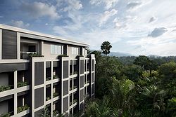 Resort Honeymoon Destination - The Pavilions Phuket at Real Weddings