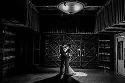 Intimate Wedding Photoshoots at Roomba's Mt Aitken
