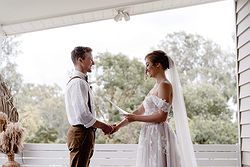 Sharon Dixon - Marriage Celebrant