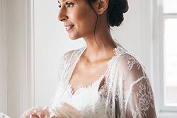 Veronika Moreira – Makeup Artist