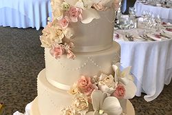 Vines Cakes