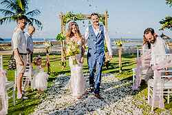 Elegant Weddings by the Beach - Club Med at Real Weddings